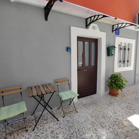 Studio Apartman & Rooms No1 Zadar Bagian luar foto