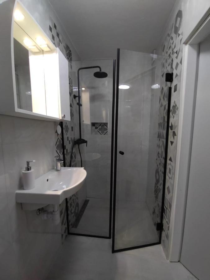 Studio Apartman & Rooms No1 Zadar Bagian luar foto