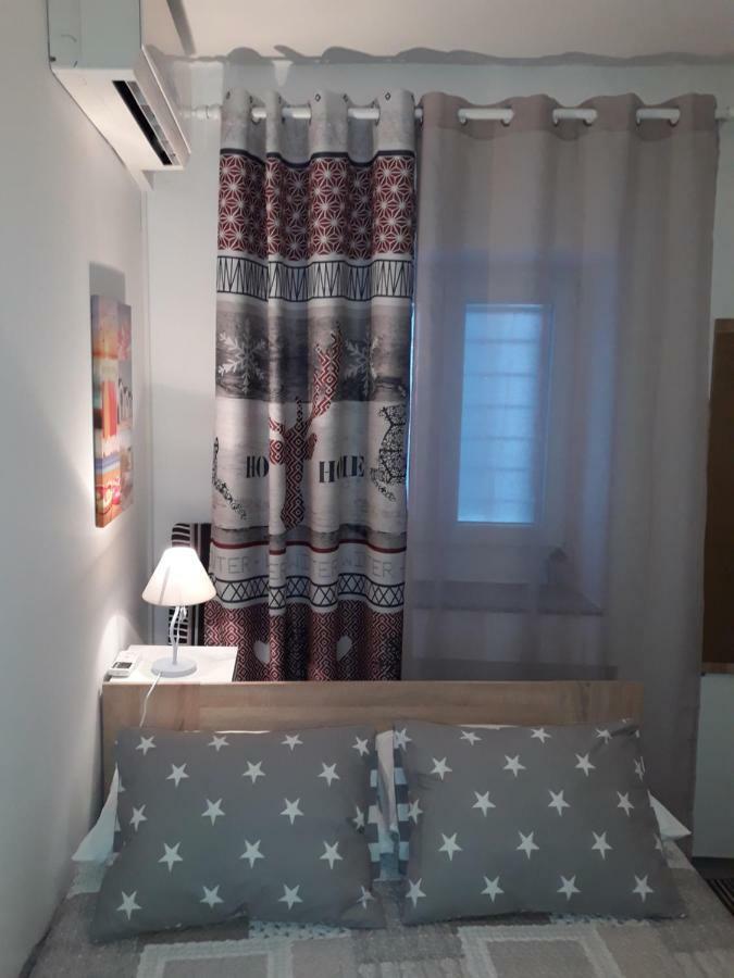 Studio Apartman & Rooms No1 Zadar Bagian luar foto